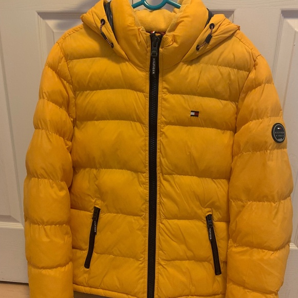 Tommy Hilfiger puffer coat - Picture 1 of 6